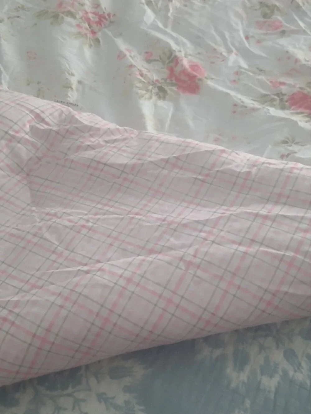 Laura Ashley White Comforter with Pink Floral Print